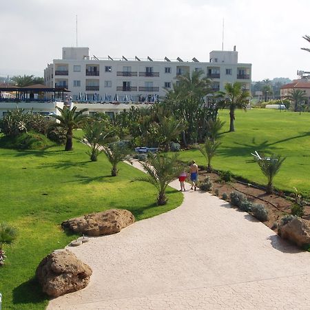 Helios Bay Hotel And Suites Klorakas Екстер'єр фото