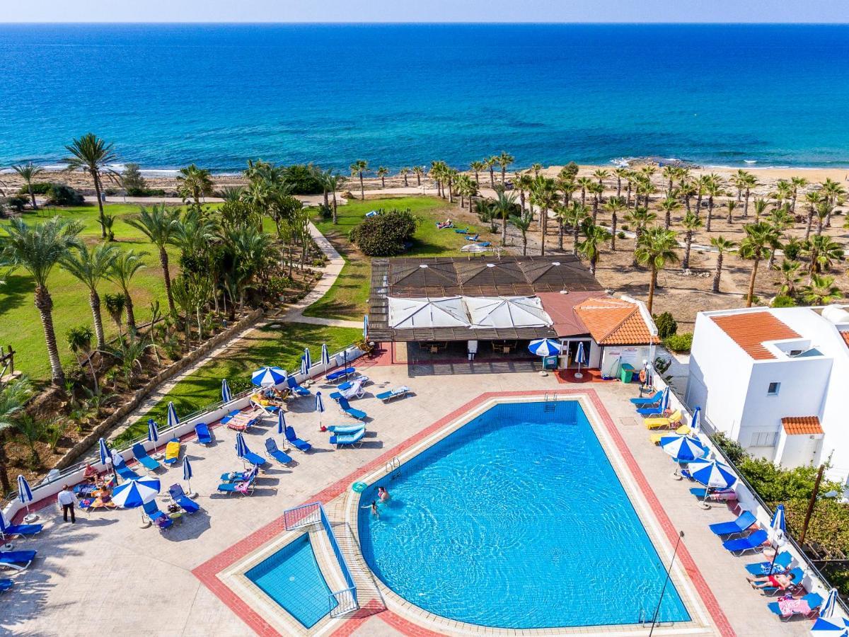 Helios Bay Hotel And Suites Klorakas Екстер'єр фото