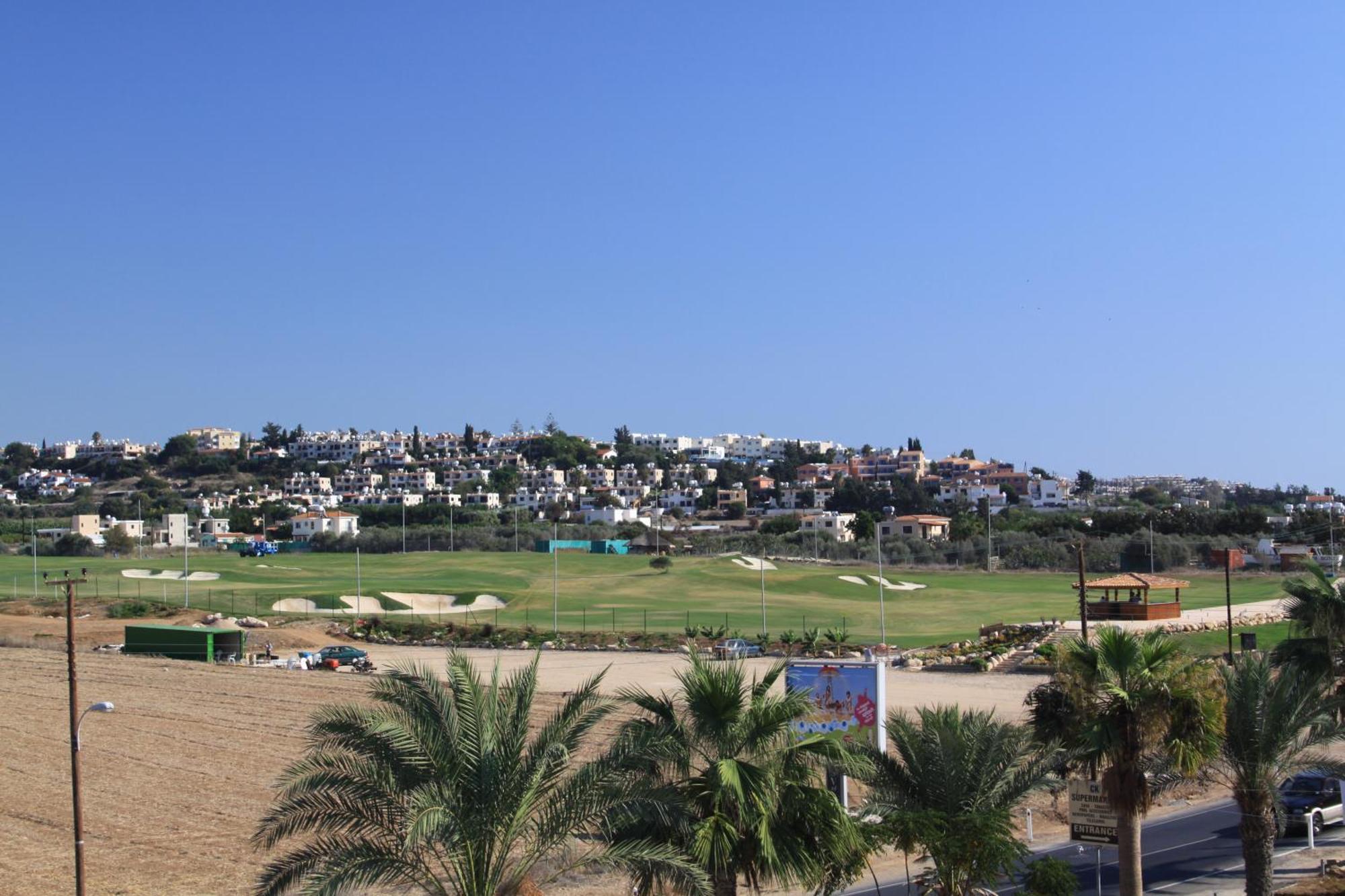 Helios Bay Hotel And Suites Klorakas Екстер'єр фото