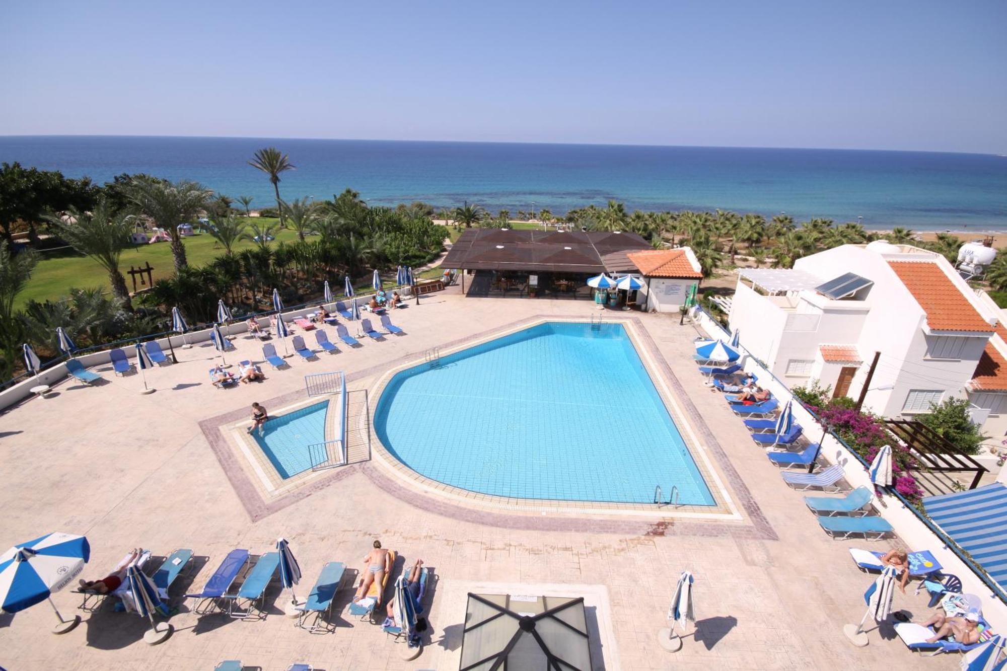 Helios Bay Hotel And Suites Klorakas Екстер'єр фото